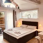 GartenApartment Strandgut mit Outdoor Whirlpool und Garten Petershagen-Eggersdorf