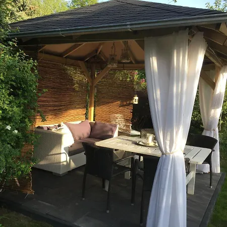 Ferienhaus Strandgut Mit Outdoor Whirlpool Und Garten * Petershagen-Eggersdorf