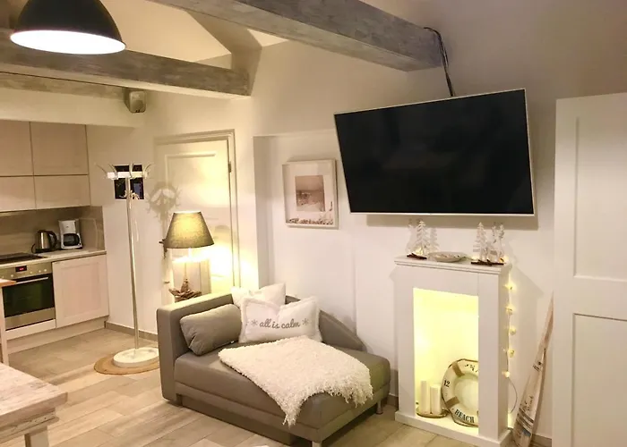 Gartenapartment Strandgut Mit Outdoor Whirlpool Und Garten Lägenhet