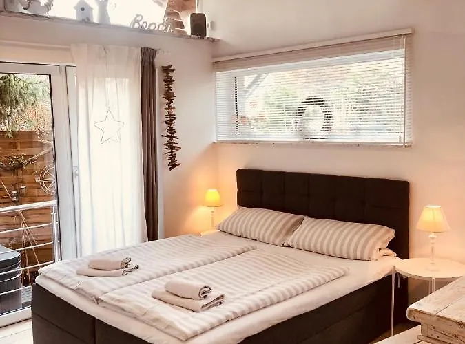 Gartenapartment Strandgut Mit Outdoor Whirlpool Und Garten Petershagen-Eggersdorf